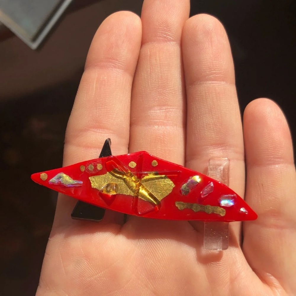 Homemade custom glass art brooch pin